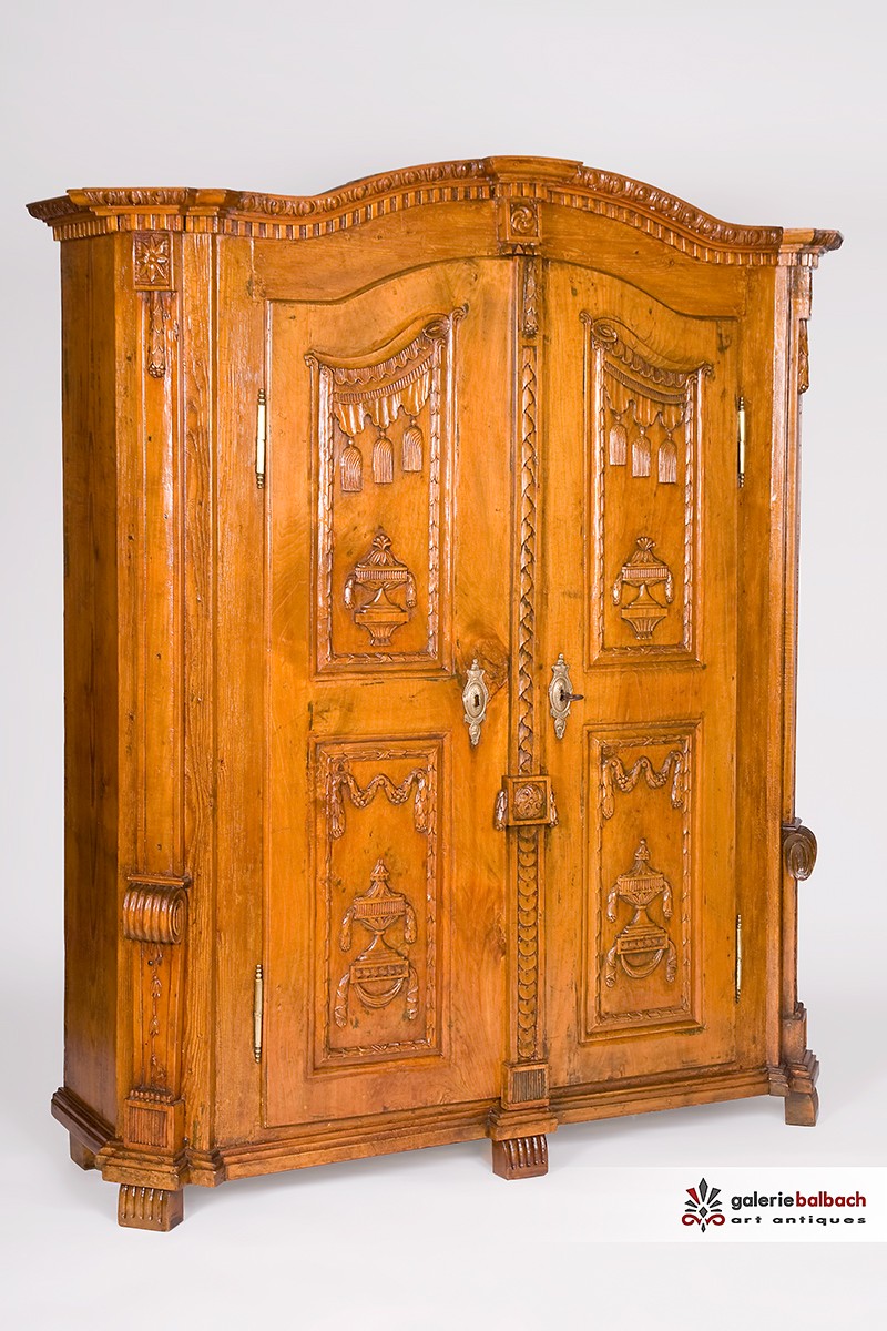 Antiker Bodenseeschrank um 1790
