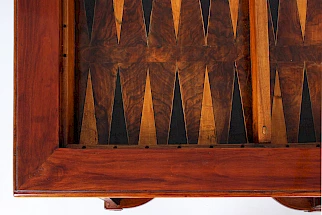 Table de backgammon