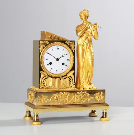 Horloge de cheminée antique originale, bronze doré, France, Empire vers 1815 - France
Bronze doré
Empire vers 1815