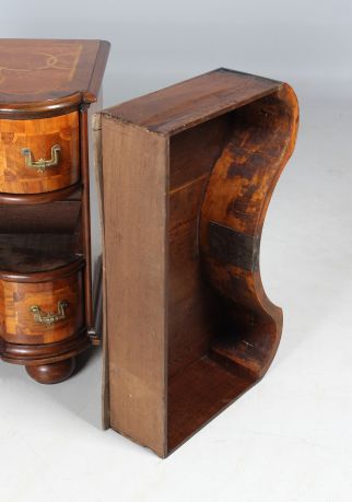 Chest of drawers 18 century