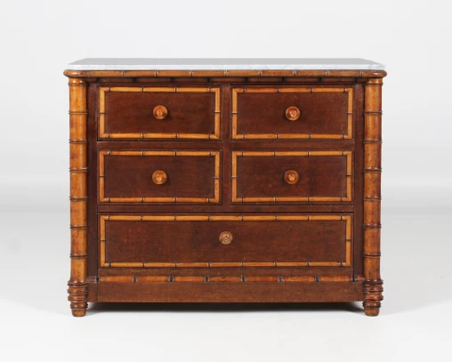 Antique chest of drawers, marble top, bamboo, historicism, 19th century - Vienna (?)
Birds eye maple, beech
second half of 19th century