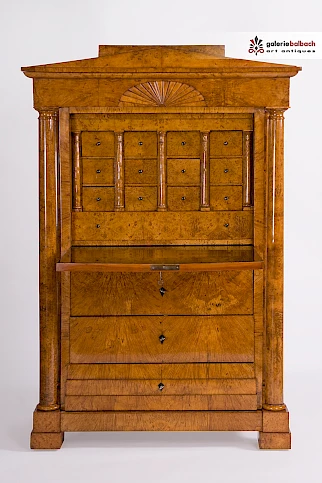 Meubles anciens Biedermeier
