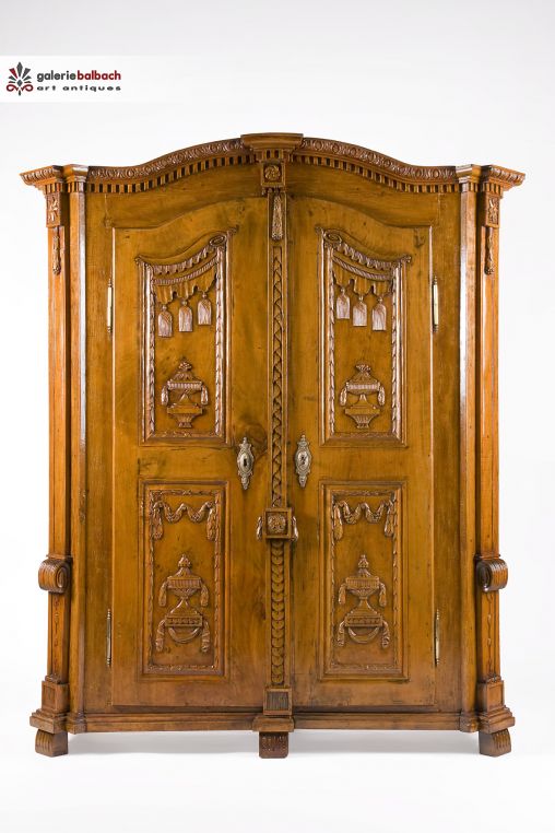 Antiker Bodenseeschrank, Kleiderschrank um 1790 - Bodenseeregion
Linde, Fichte
Klassizismus um 1790