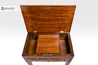 Antique dressing table