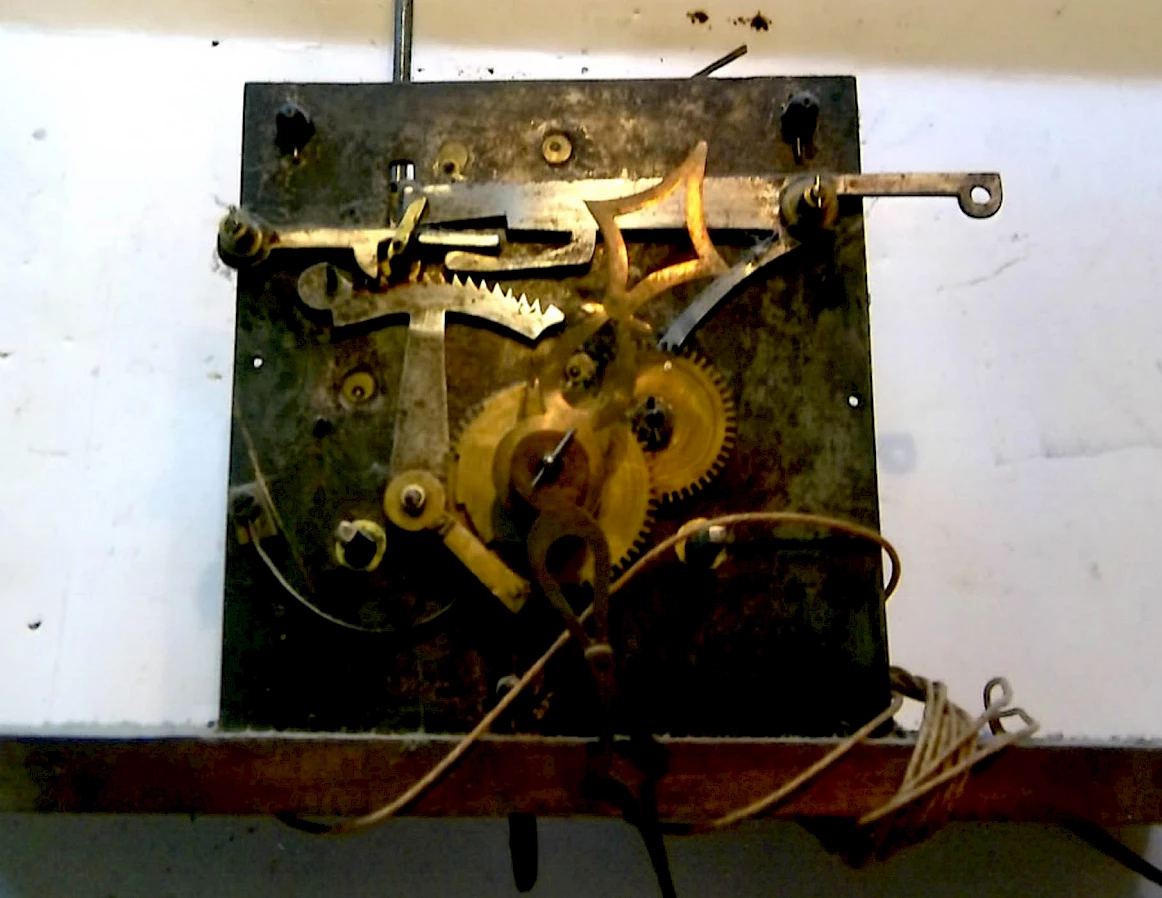 Restoration of an antique clockwork