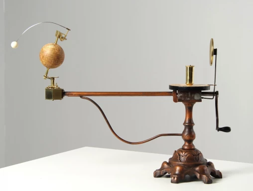 Antikes Planetenmodell, Tellurium, Globus, Stockholm um 1900 - Stockholm
Metall, Holz, Papier
Historismus um 1900