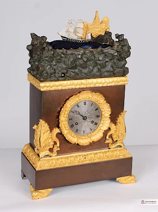 Horloger montre antique