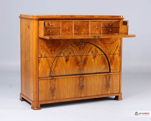 Originale antike Kommode / Sekretär aus Esche, Skandinavien um 1840 - Skandinavien
Esche
um 1840
