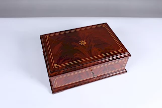 Acajou Biedermeier