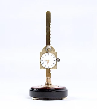 petite horloge à scie