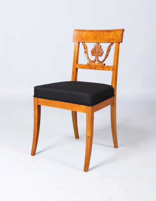 Ancienne chaise Biedermeier, bouleau, vers 1830, rembourrage noir - Allemagne du Nord
Bouleau
vers 1840