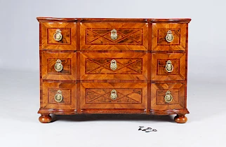 Commode baroque Galerie Balbach