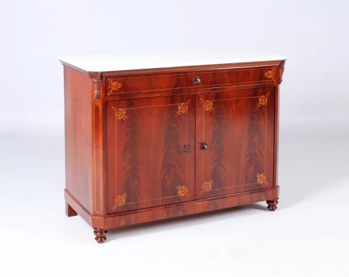 Antike Anrichte mit Marmorplatte, Mahagoni, Frankreich um 1840 - Frankreich
Mahagoni
Charles X um 1840
