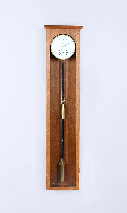 Régulateur antique, horloge murale précise avec pendule à secondes, vers 1900-1920 - probablement Allemagne
chêne, laiton
début du 20e siècle
