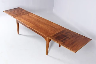 Tavolo da pranzo per 10-12 persone in legno di ciliegio