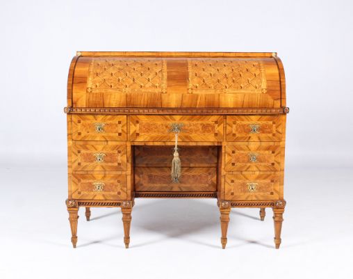 Secrétaire à cylindre antique, Louis XVI, classicisme, style torsadé, vers 1780 - Sud de lAllemagne
Noyer et autres.
Louis XVI (style torsadé) vers 1780