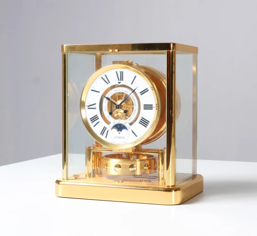 Atmos Uhr - Jaeger LeCoultre, mit Datum und Mondphase, gold, classique - Schweiz
Messing vergoldet
2000er Jahre
