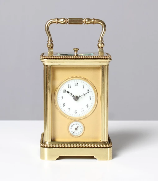 Antiker Reisewecker, Carriage- Travel Clock, mit Schlagwerk, um 1900 - Frankreich
Messing, Glas
um 1900