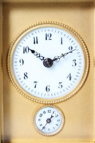 Wunderschöner antiker Reisewecker mit Stundenrepetition