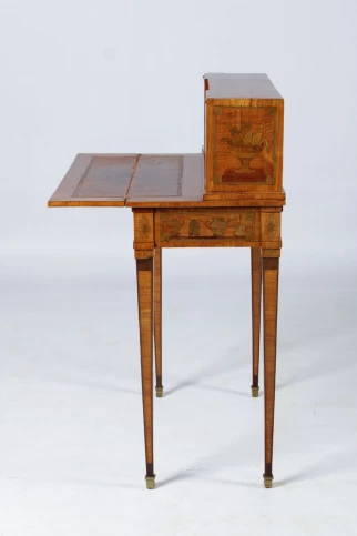 Bureau de dame antique