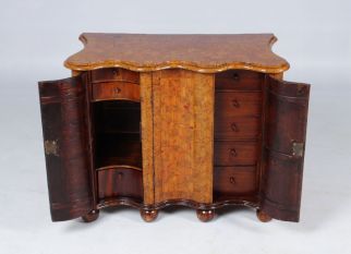 Antique furniture online