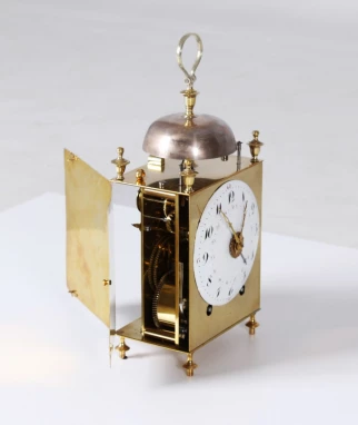 capucine travel clock