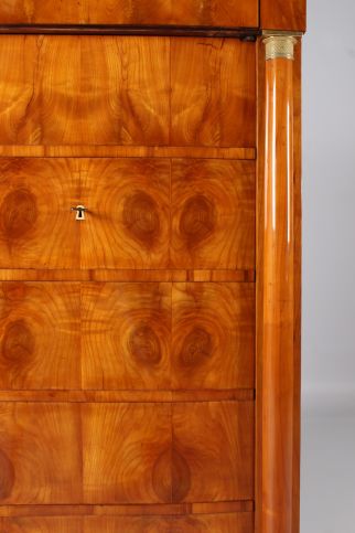 Armoire en cerisier