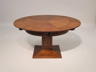 Antiker Runder Esstisch