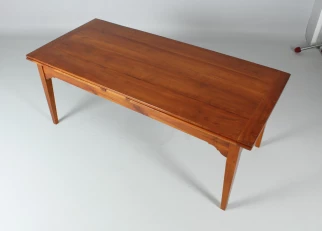 antique table à manger en cerisier