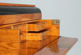 Biedermeier Kommode, Birke, um 1825