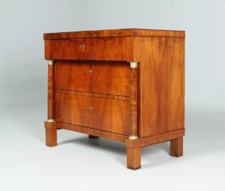 Petite commode Biedermeier
