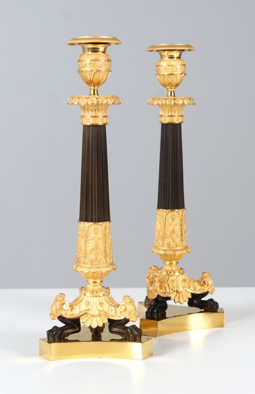 Coppia di candelieri antichi, bronzo dorato, Impero, Carlo X, 1840 - Francia
Bronzo
Carlo X circa 1840