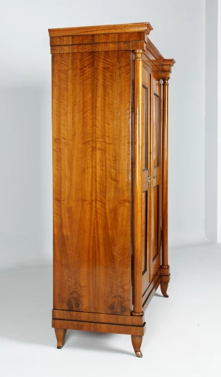 Armoire en noyer