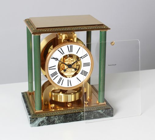 Jaeger LeCoultre, Atmos Vendome, Empire, Paris, from 1964, with papers - Switzerland
Brass gold plated, marble
Year of manufacture 1964