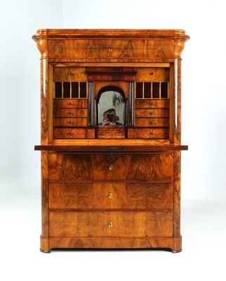 Noyer secrétaire Biedermeier restauré