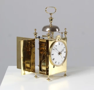 Horloge de voyage antique Capucine