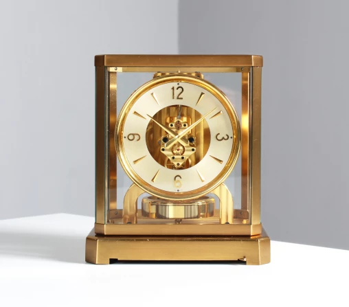 Primo orologio Atmos di Jaeger LeCoultre, anno di fabbricazione 1949 - Svizzera
Ottone placcato oro
Anno di fabbricazione 1949