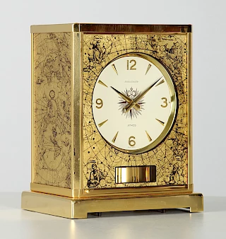 <p>Suisse<br />
Laiton doré<br />
Année de fabrication 1967</p>