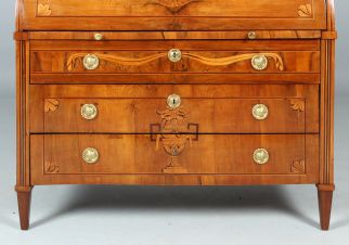 Galerie Balbach Antique furniture