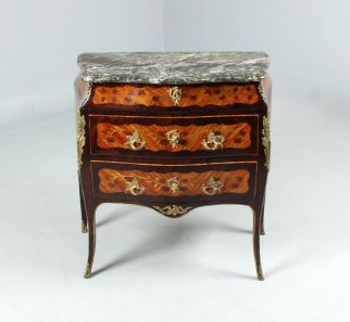 Commode Sauteuse