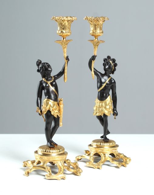 Antique candlesticks Au Negre, bronze gilded, patinated, 19th century - France
Bronze gilt and patinated
second half of the 19th century