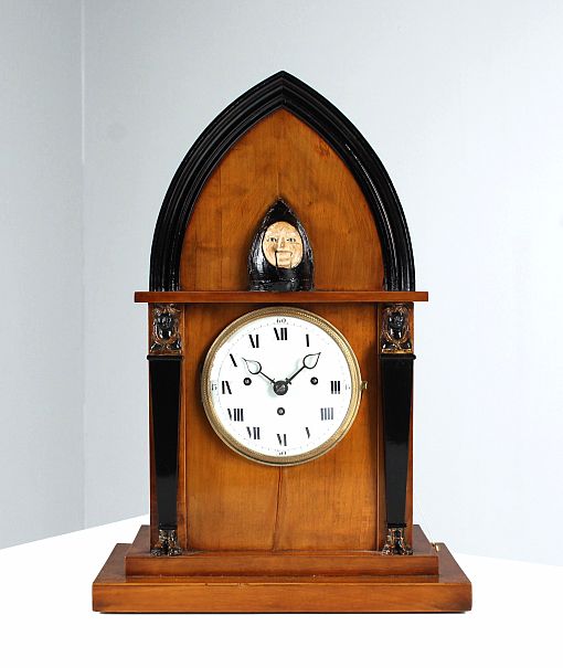 Orologio da camino antico, a pendolo, Germania meridionale, Biedermeier, 1820 ca. - Germania meridionale
Albero di pere
prima metà del XIX sec.