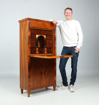 Très petit secrétaire Biedermeier