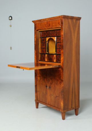 Petit secrétaire antique