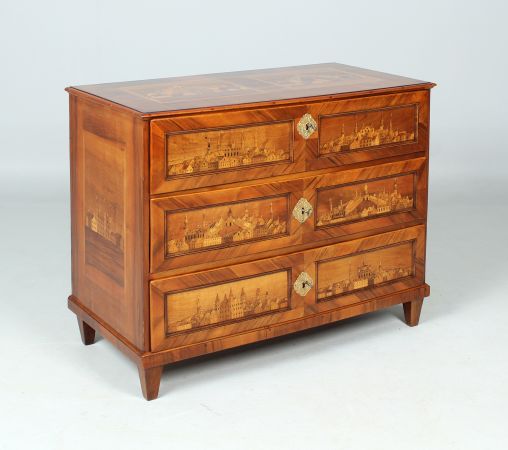 Antique chest of drawers with marquetry, walnut, inlays, Italy c. 1800 - North Italy
Walnut, maple a.o.
Early 19th c.