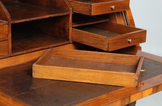 Meuble de bureau antique