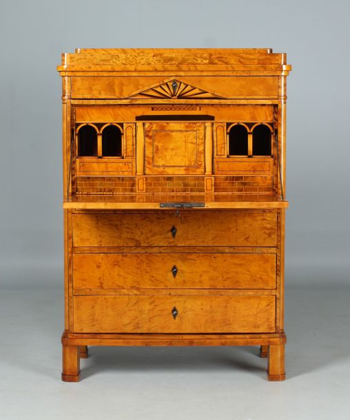 Antique secretaire with secret compartments, birch, Biedermeier c. 1830 - Scandinavia
Birch
Mid 19th century