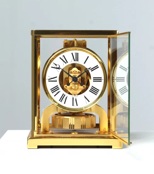 Montre Atmos de Jaeger LeCoultre, année de fabrication 1983 - Suisse
Laiton doré
Année de fabrication 1983