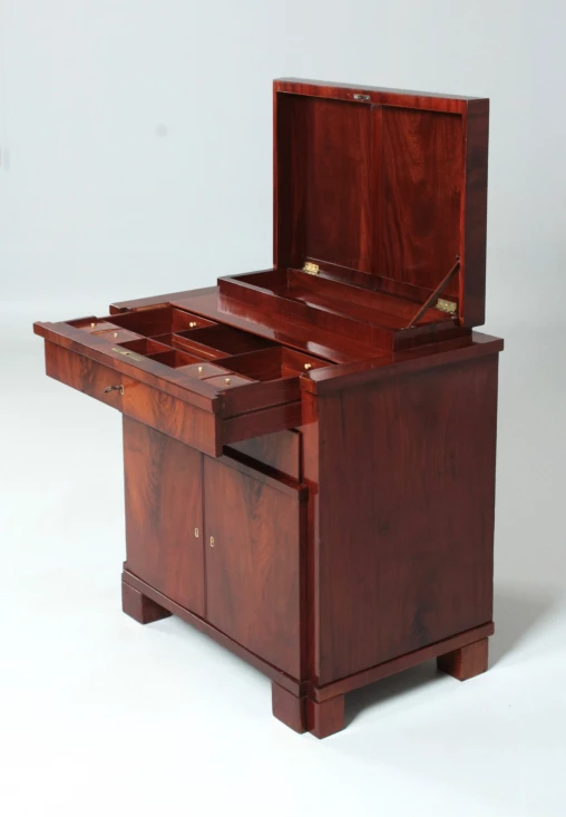 Antique chest of drawers with interior, mahogany, Biedermeier c. 1830 - North Germany
Mahogany
Biedermeier around 1830