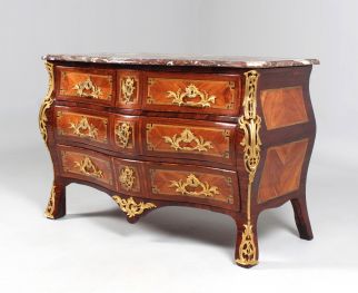 Chest of drawers 18th century stamped